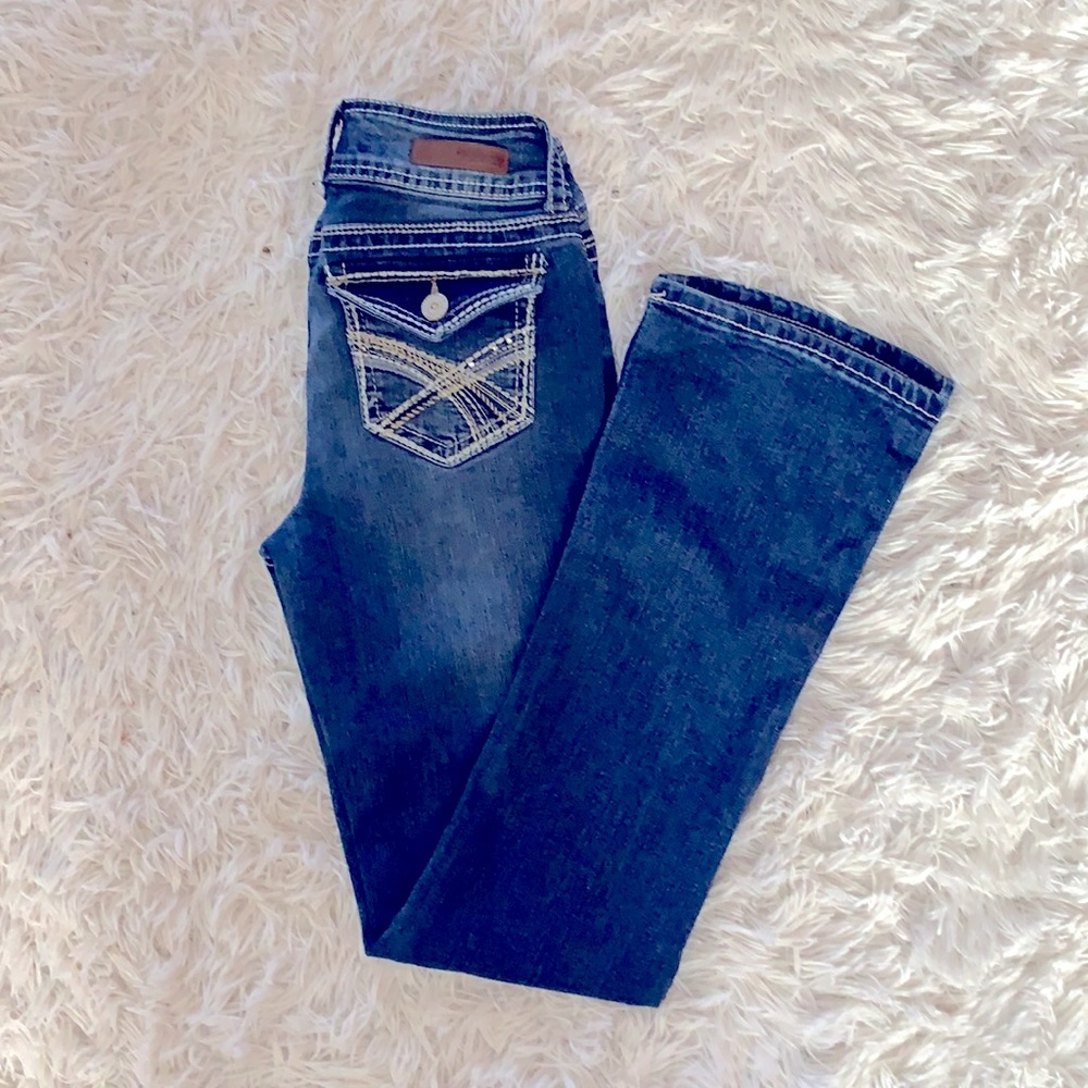 Wallflower boot cut blue jeans size 3
